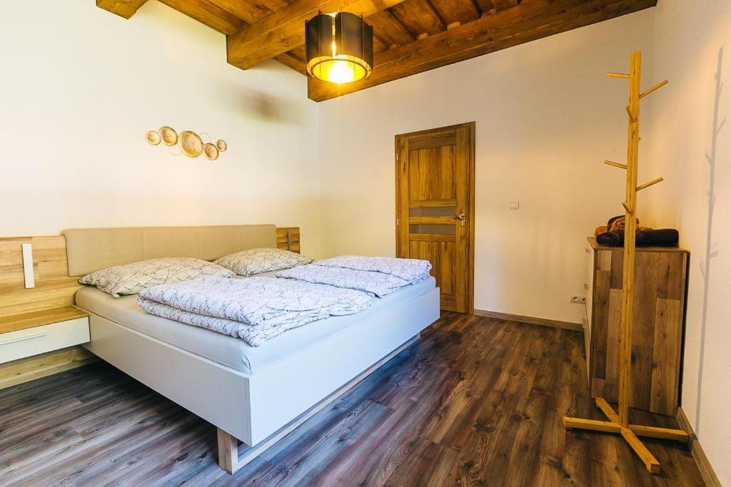 Apartmany Pri Jaskyni - Bystra Exterior photo